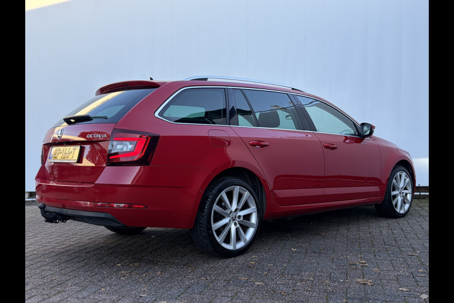 Škoda Octavia Combi 1.5 TSI Greentech Style Trekhaak Pano Leer Memory Canton Adap.Cruise Camera VOL!