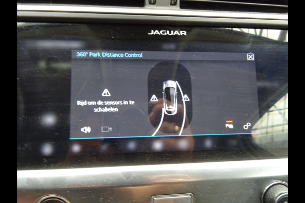 Jaguar I-PACE EV400 Business Edition SE 90 kWh * LEER * LAGE KM !!