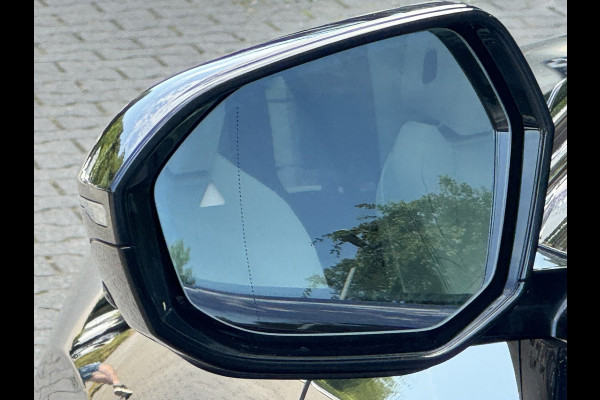 BMW 5 Serie Touring 550e xDrive M-SPORT Pro ** PANO, BRUIN LEDER, TREKH, 21-inch LMV, ADAPT. M-ONDERST. ** 1e EIG - UNGALLFREI - Ex. BMW ** ** INFORMEER OOK NAAR ONZE AANTREKKELIJKE FINANCIAL-LEASE TARIEVEN **