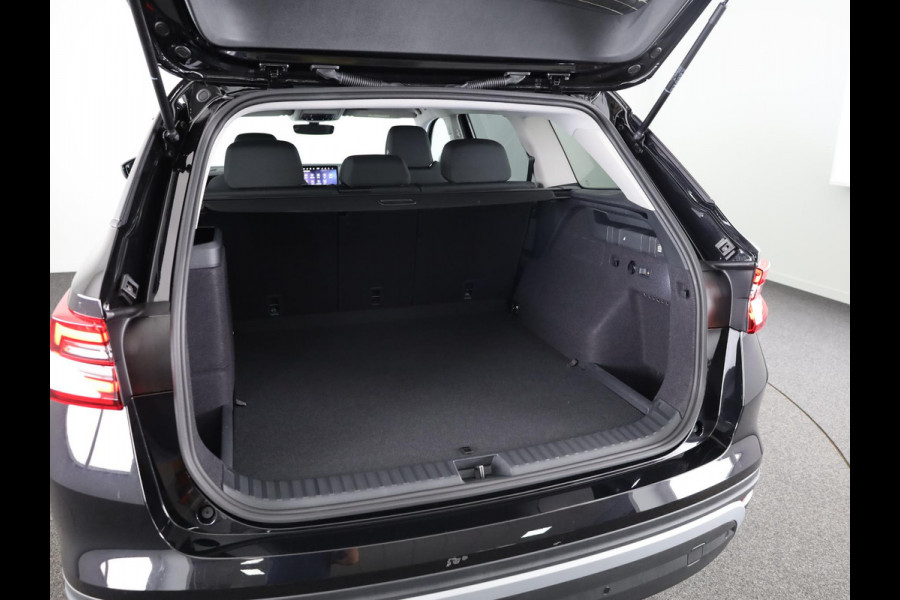 Škoda Kodiaq 1.5 TSI PHEV Business Edition 204 pk 6 versn. DSG | Sunset | Trekhaak | Velgen: 18" lichtmetalen velgen Soira aero, zilver