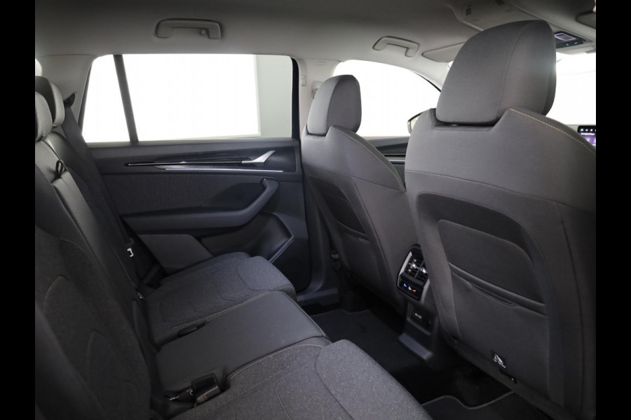 Škoda Kodiaq 1.5 TSI PHEV Business Edition 204 pk 6 versn. DSG | Sunset | Trekhaak | Velgen: 18" lichtmetalen velgen Soira aero, zilver