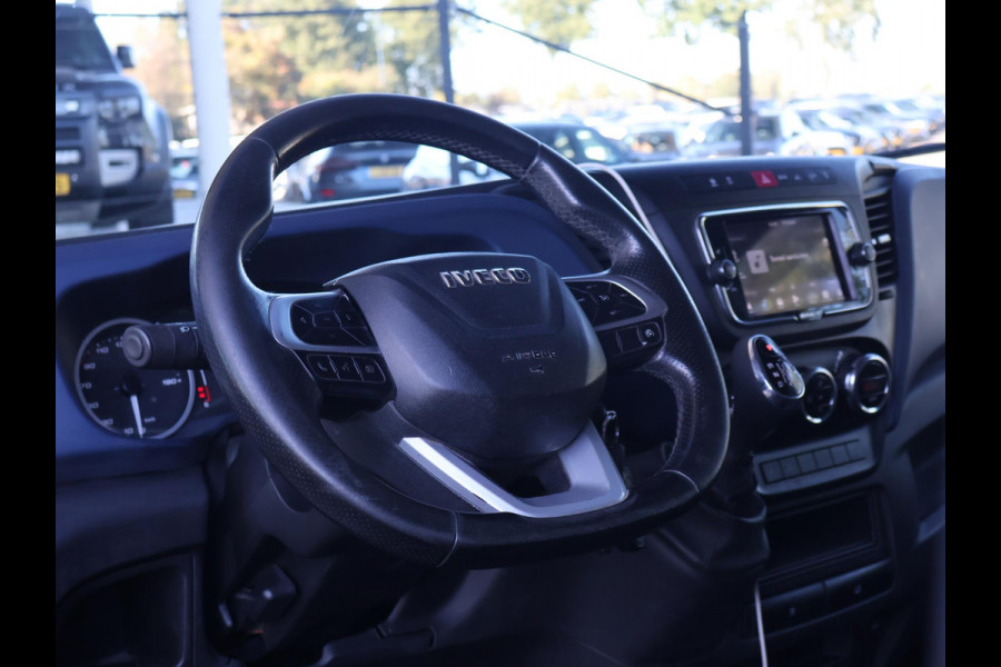 Iveco Daily 3520L 3.0 180 PK AUT8. +TREKHAAK 3500 KG | CARPLAY | STANDKACHEL | CAMERA