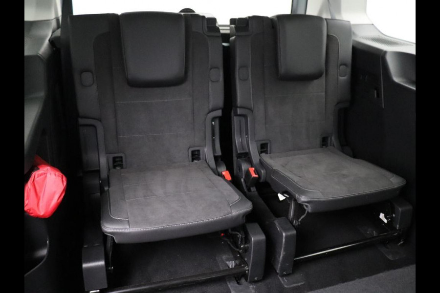 Volkswagen Caddy Maxi 1.5 TSI Hybride Style 150PK | 7 PERSOONS | Navigatie "| Stoel- en stuurverwarming | Velours bekleding |