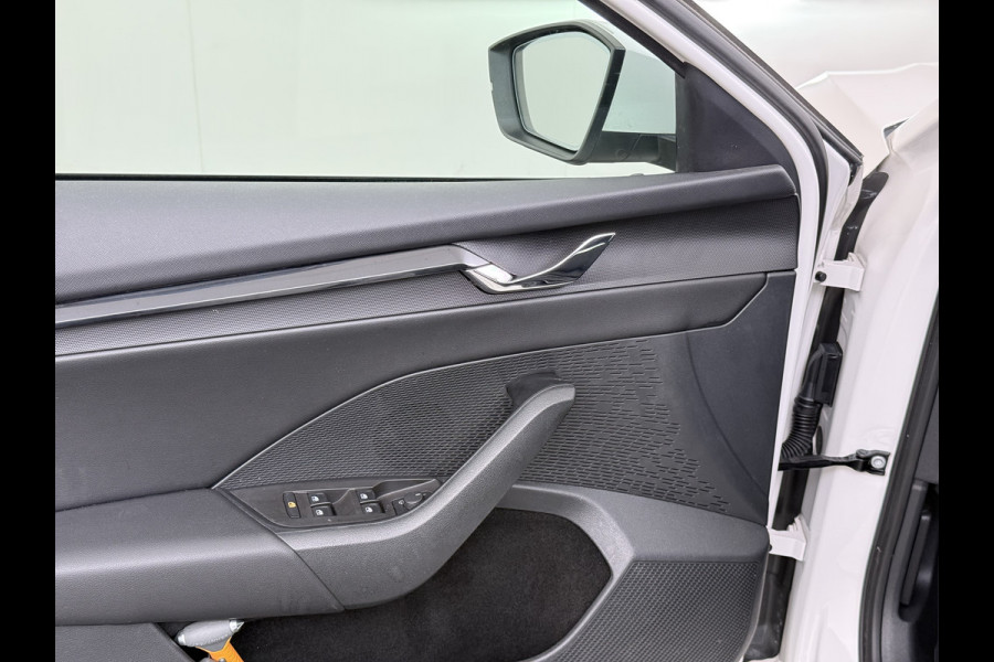 Škoda Octavia 111PK Apple Carplay Android Auto Virtual Cockpit Cruise Control Navi Bluetooth Led Ambition 16"Lmv Autonomous Emergency Braking Airco Isofix DAB Smartlink 1e Eigenaar Origineel Nederlandse Auto