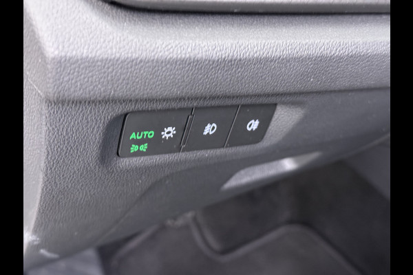 Škoda Octavia 111PK Apple Carplay Android Auto Virtual Cockpit Cruise Control Navi Bluetooth Led Ambition 16"Lmv Autonomous Emergency Braking Airco Isofix DAB Smartlink 1e Eigenaar Origineel Nederlandse Auto