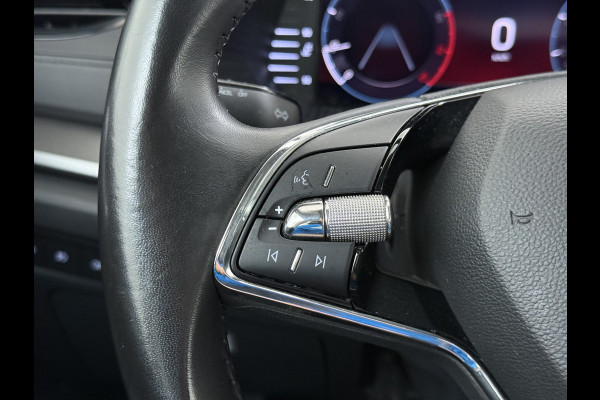 Škoda Octavia 111PK Apple Carplay Android Auto Virtual Cockpit Cruise Control Navi Bluetooth Led Ambition 16"Lmv Autonomous Emergency Braking Airco Isofix DAB Smartlink 1e Eigenaar Origineel Nederlandse Auto
