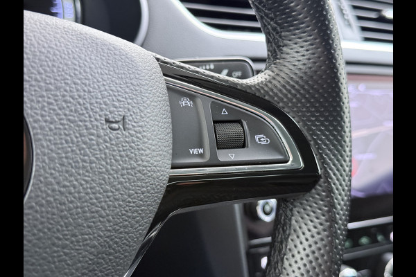 Škoda Octavia 116PK 5Drs Automaat Stoelverwarming Apple Carplay/Android Auto Navi Ecc Bluetooth Cruise Control Pdc Ambition Business Lmv Led Smartlink DSG All Season banden Privacy Glas 1e Eigenaar Dealeronderhouden Origineel Nederlandse Auto