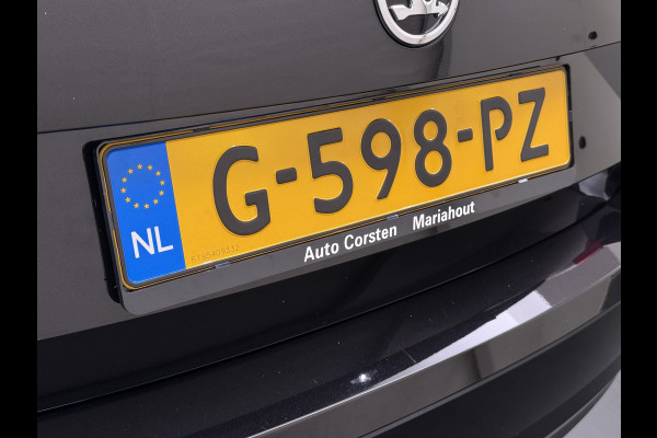 Škoda Octavia 116PK 5Drs Automaat Stoelverwarming Apple Carplay/Android Auto Navi Ecc Bluetooth Cruise Control Pdc Ambition Business Lmv Led Smartlink DSG All Season banden Privacy Glas 1e Eigenaar Dealeronderhouden Origineel Nederlandse Auto