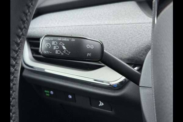 Škoda ENYAQ iV 80 204PK Warmtepomp Camera SOH 93% Navi 3-Zone Ecc Stuur+Stoelverwarming Android Auto Apple Carplay P-Assist Cruise Control Lane Assist Isofix Keyless-go 1e Eigenaar Origineel Nederlandse Auto