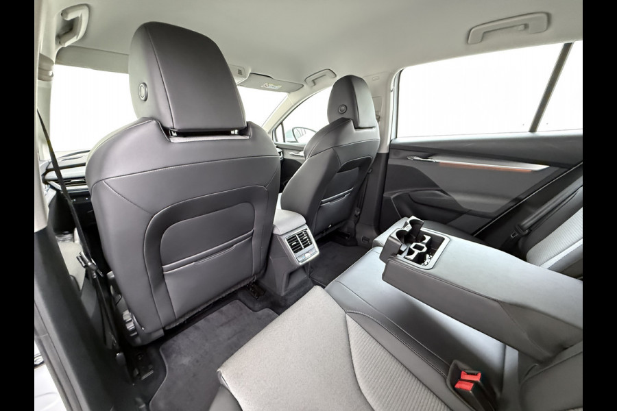 Škoda ENYAQ iV 80 204PK Warmtepomp Camera SOH 93% Navi 3-Zone Ecc Stuur+Stoelverwarming Android Auto Apple Carplay P-Assist Cruise Control Lane Assist Isofix Keyless-go 1e Eigenaar Origineel Nederlandse Auto