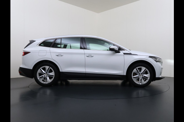 Škoda ENYAQ iV 80 204PK Warmtepomp Camera SOH 93% Navi 3-Zone Ecc Stuur+Stoelverwarming Android Auto Apple Carplay P-Assist Cruise Control Lane Assist Isofix Keyless-go 1e Eigenaar Origineel Nederlandse Auto