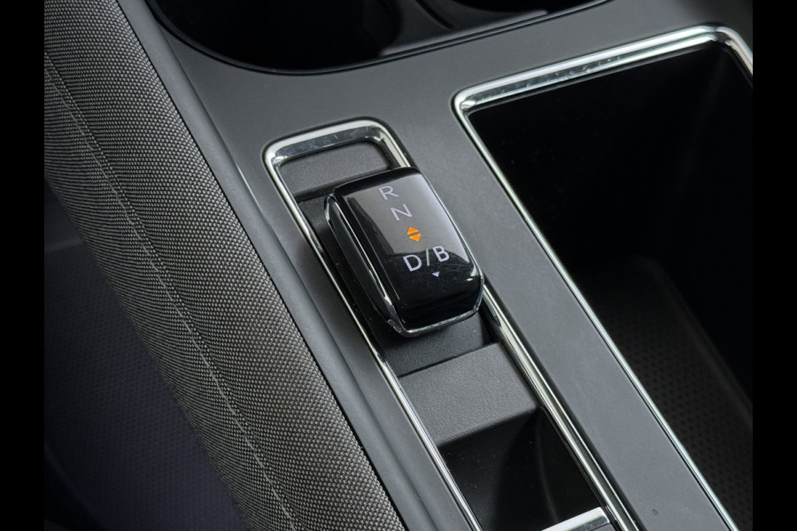 Škoda ENYAQ iV 80 204PK Trekhaak Warmtepomp Stuur+Stoelverwarming 3-Zone Ecc Camera Apple Carplay Android Auto P-Assist SOH 87% Isofix Pdc Lmv Led DAB Cruise Control Rijstrooksensor 1.000KG Trekgewicht Origineel Nederlandse Auto
