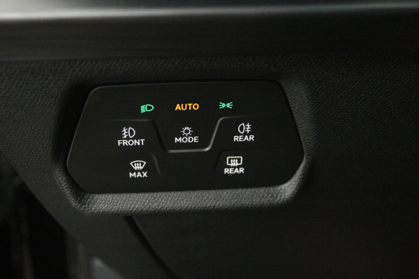 CUPRA Formentor 1.5 TSI Business Edition (PANORAMADAK, STOEL/STUUR VERWARMING, CAMERA)