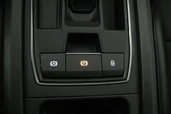 CUPRA Formentor 1.5 TSI Business Edition (PANORAMADAK, STOEL/STUUR VERWARMING, CAMERA)