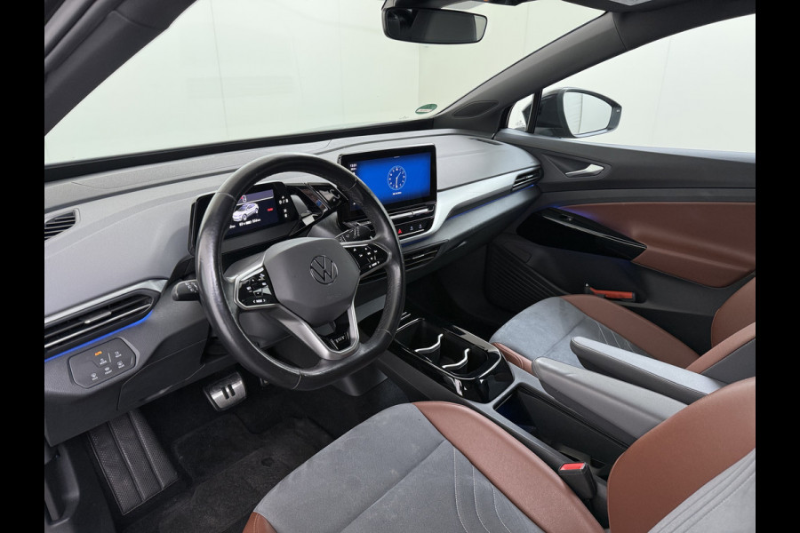 Volkswagen ID.4 First 82kWh 204PK SOH 90% Trekhaak Warmtepomp Lmv 20" Adap.Cruise Stoel+Stuurverwarming Camera Navi Android Auto Apple Carplay S Privacy Glas Isofix Led Rijstrooksensor 1.000KG Trekgewicht 1e Eigenaar Origineel Nederlandse Auto