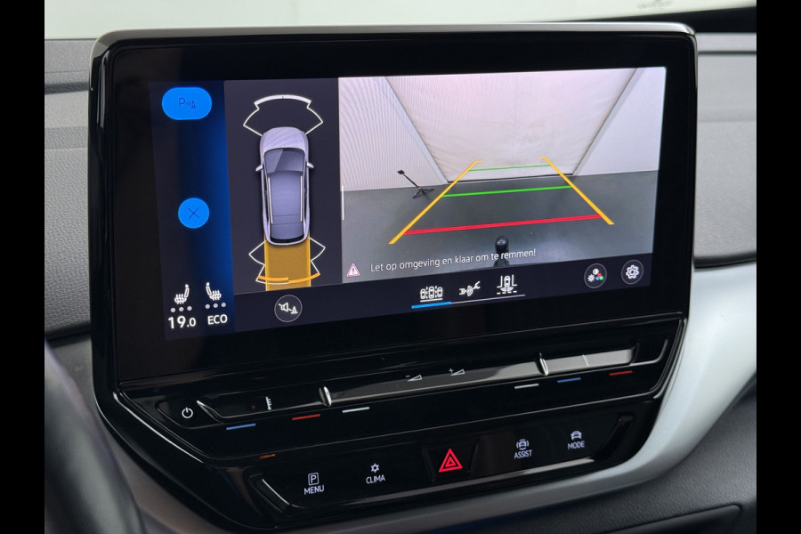 Volkswagen ID.4 First 82kWh 204PK SOH 90% Trekhaak Warmtepomp Lmv 20" Adap.Cruise Stoel+Stuurverwarming Camera Navi Android Auto Apple Carplay S Privacy Glas Isofix Led Rijstrooksensor 1.000KG Trekgewicht 1e Eigenaar Origineel Nederlandse Auto