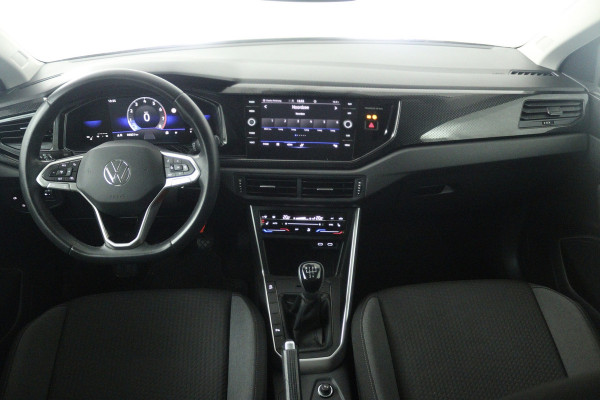 Volkswagen Polo 1.0 TSI Life Business (TREKHAAK, STOELVERWARMING, CRUISE CONTROL ADAPTIEF, DIGITALE COCKPIT)