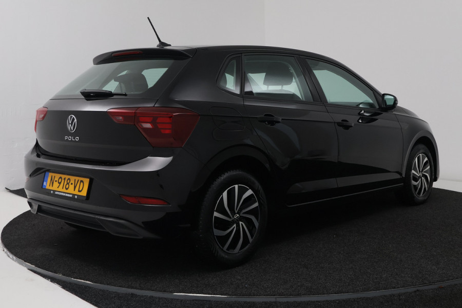 Volkswagen Polo 1.0 TSI Life Business (TREKHAAK, STOELVERWARMING, CRUISE CONTROL ADAPTIEF, DIGITALE COCKPIT)