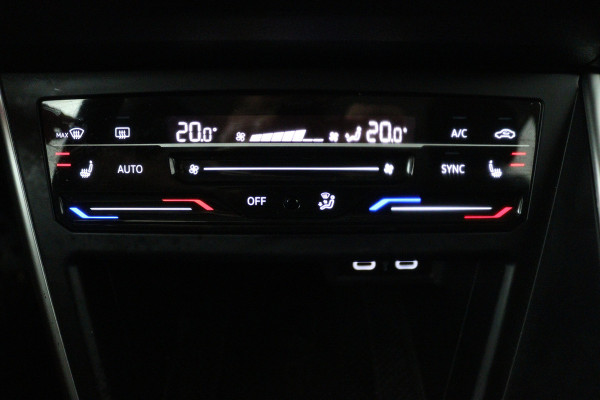 Volkswagen Polo 1.0 TSI Life Business (TREKHAAK, STOELVERWARMING, CRUISE CONTROL ADAPTIEF, DIGITALE COCKPIT)