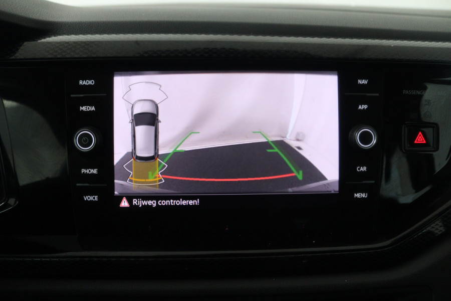 Volkswagen Polo 1.0 TSI Life Business (TREKHAAK, STOELVERWARMING, CRUISE CONTROL ADAPTIEF, DIGITALE COCKPIT)
