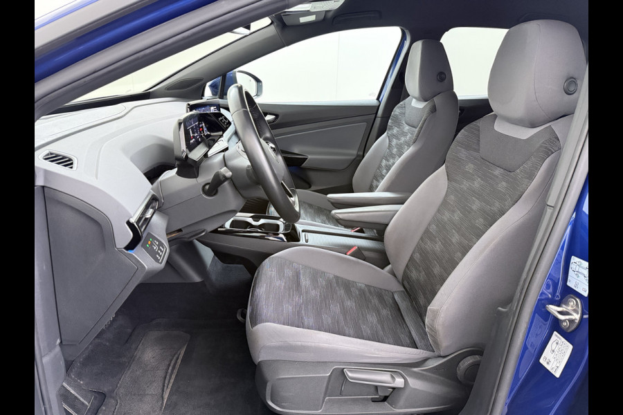 Volkswagen ID.4 82kWh 204PK 90%SOH Trekhaak Adap.Cruise Stoelverwarming Apple Carplay Android Auto Navi Ecc Pdc Privacy Glas Led Isofix DAB Bluetooth All Seasonbanden Voorruitverwarming Wifi 1.000KG Trekgewicht 1e Eigenaar Origineel Nederlandse Auto