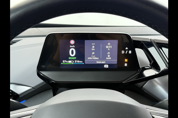 Volkswagen ID.4 82kWh 204PK 90%SOH Trekhaak Adap.Cruise Stoelverwarming Apple Carplay Android Auto Navi Ecc Pdc Privacy Glas Led Isofix DAB Bluetooth All Seasonbanden Voorruitverwarming Wifi 1.000KG Trekgewicht 1e Eigenaar Origineel Nederlandse Auto