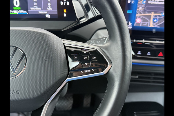 Volkswagen ID.4 82kWh 204PK 90%SOH Trekhaak Adap.Cruise Stoelverwarming Apple Carplay Android Auto Navi Ecc Pdc Privacy Glas Led Isofix DAB Bluetooth All Seasonbanden Voorruitverwarming Wifi 1.000KG Trekgewicht 1e Eigenaar Origineel Nederlandse Auto