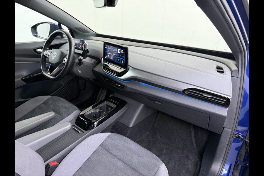 Volkswagen ID.4 82kWh 204PK 90%SOH Trekhaak Adap.Cruise Stoelverwarming Apple Carplay Android Auto Navi Ecc Pdc Privacy Glas Led Isofix DAB Bluetooth All Seasonbanden Voorruitverwarming Wifi 1.000KG Trekgewicht 1e Eigenaar Origineel Nederlandse Auto