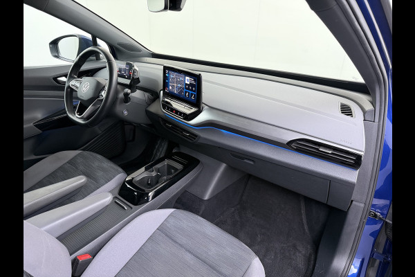 Volkswagen ID.4 82kWh 204PK 90%SOH Trekhaak Adap.Cruise Stoelverwarming Apple Carplay Android Auto Navi Ecc Pdc Privacy Glas Led Isofix DAB Bluetooth All Seasonbanden Voorruitverwarming Wifi 1.000KG Trekgewicht 1e Eigenaar Origineel Nederlandse Auto