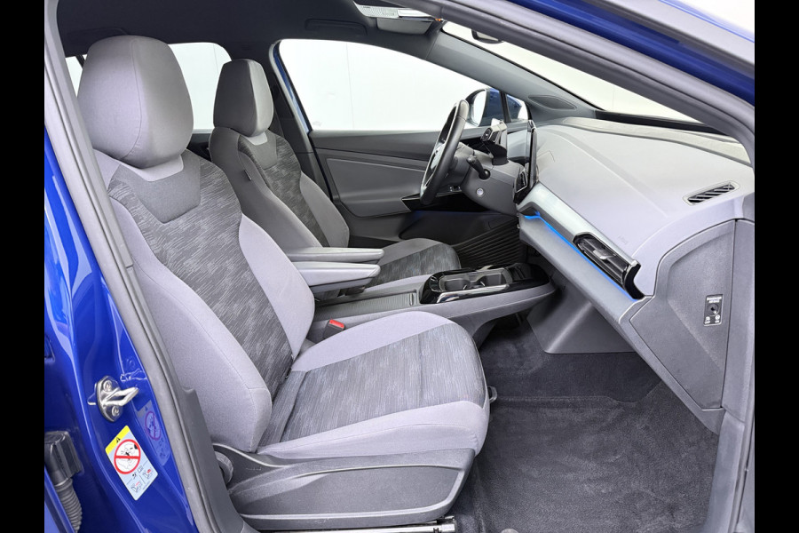 Volkswagen ID.4 82kWh 204PK 90%SOH Trekhaak Adap.Cruise Stoelverwarming Apple Carplay Android Auto Navi Ecc Pdc Privacy Glas Led Isofix DAB Bluetooth All Seasonbanden Voorruitverwarming Wifi 1.000KG Trekgewicht 1e Eigenaar Origineel Nederlandse Auto