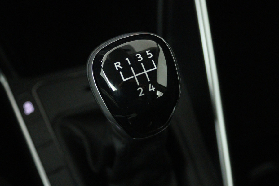 Volkswagen Polo 1.0 TSI Life Business (STOELVERWARMING, CAMERA, DIGITALE COCKPIT, CRUISE ADAPTIEF)