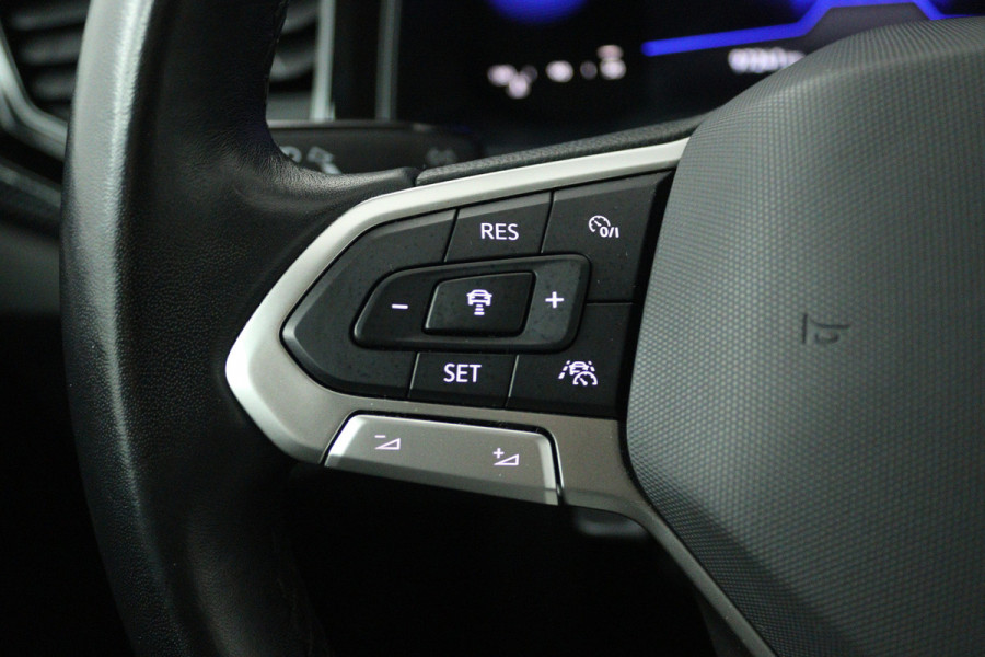 Volkswagen Polo 1.0 TSI Life Business (STOELVERWARMING, CAMERA, DIGITALE COCKPIT, CRUISE ADAPTIEF)