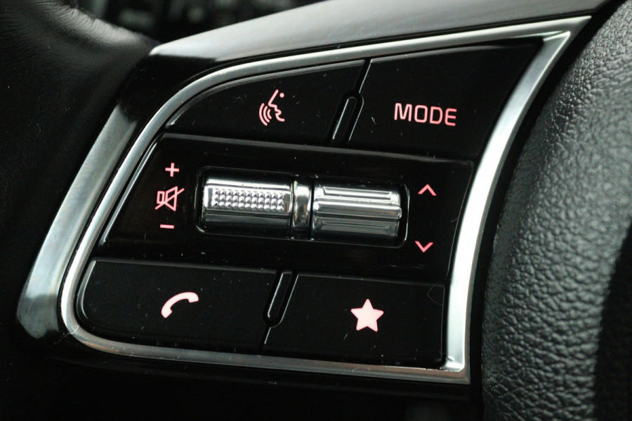 Kia Ceed Sportswagon 1.0 T-GDi DynamicLine (ACHTERUITRIJCAMERA, NAVIGATIE, CARPLAY, PARKEERSENSOREN)