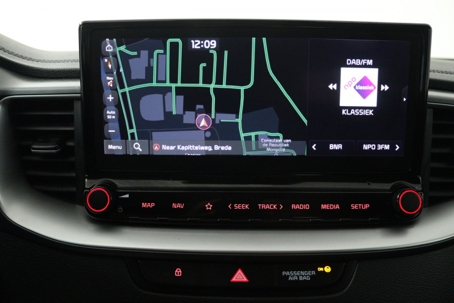 Kia Ceed Sportswagon 1.0 T-GDi DynamicLine (ACHTERUITRIJCAMERA, NAVIGATIE, CARPLAY, PARKEERSENSOREN)