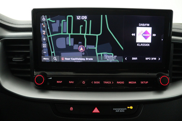 Kia Ceed Sportswagon 1.0 T-GDi DynamicLine (ACHTERUITRIJCAMERA, NAVIGATIE, CARPLAY, PARKEERSENSOREN)