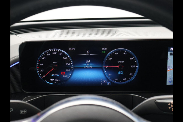 Mercedes-Benz EQC 400 4MATIC AMG SPORT 80 kWh + 21 INCH | TREKHAAK | BURMESTER | SCHUIFDAK | HEAD-UP | 360 CAMERA
