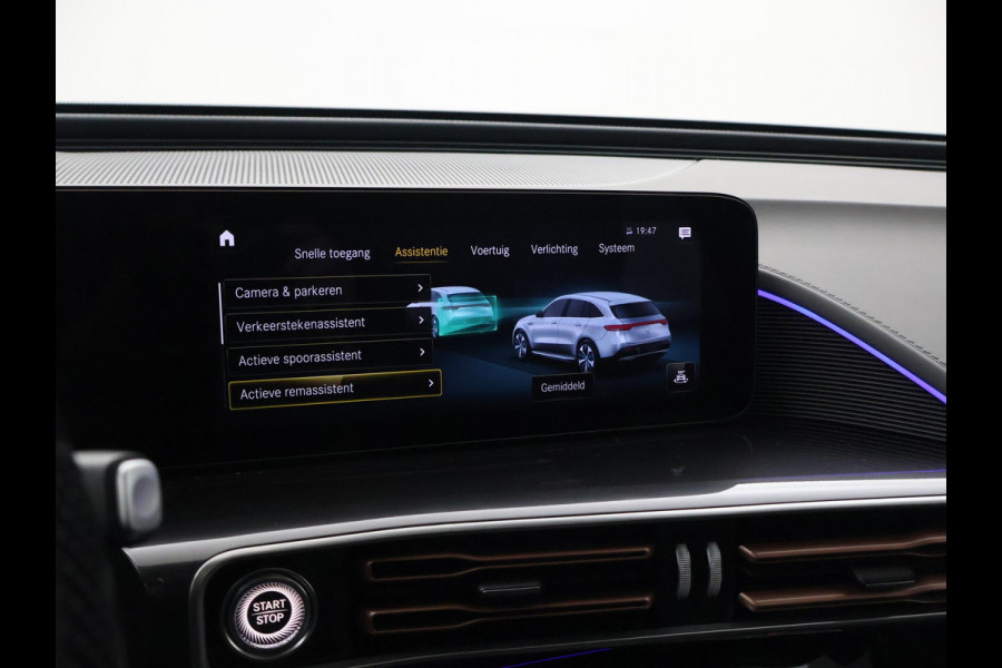 Mercedes-Benz EQC 400 4MATIC AMG SPORT 80 kWh + 21 INCH | TREKHAAK | BURMESTER | SCHUIFDAK | HEAD-UP | 360 CAMERA