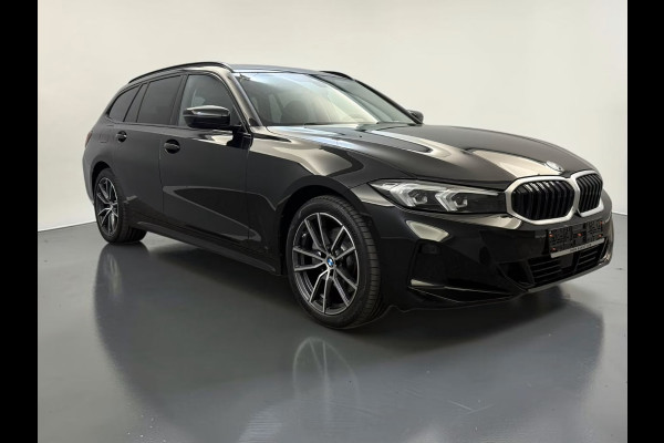 BMW 3 Serie Touring 330e ** LED. NAVI+, LEDER, TREKH, SPORTST, ACC, KEYLESS, ALARM, 18-inch LMV ** 1e EIG - UNFALLFREI ** ** INFORMEER OOK NAAR ONZE AANTREKKELIJKE FINANCIAL-LEASE TARIEVEN **