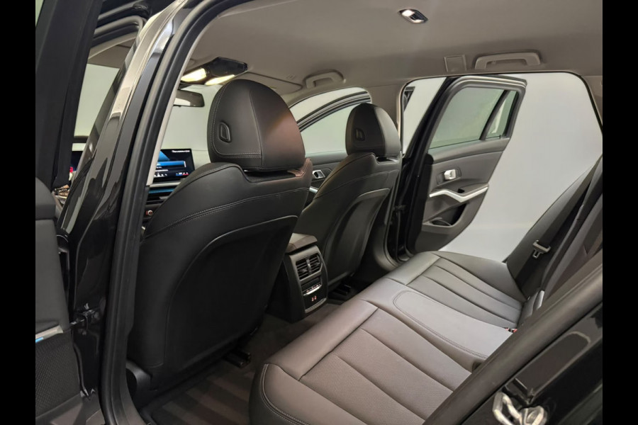 BMW 3 Serie Touring 330e ** LED. NAVI+, LEDER, TREKH, SPORTST, ACC, KEYLESS, ALARM, 18-inch LMV ** 1e EIG - UNFALLFREI ** ** INFORMEER OOK NAAR ONZE AANTREKKELIJKE FINANCIAL-LEASE TARIEVEN **