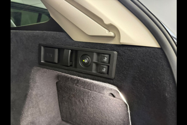 BMW 3 Serie Touring 330e ** LED. NAVI+, LEDER, TREKH, SPORTST, ACC, KEYLESS, ALARM, 18-inch LMV ** 1e EIG - UNFALLFREI ** ** INFORMEER OOK NAAR ONZE AANTREKKELIJKE FINANCIAL-LEASE TARIEVEN **