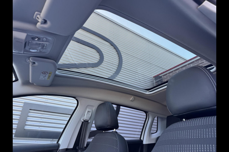 Peugeot 2008 1.2 PureTech Allure Navi|Pano|D-riem vv in 2025|Camera|Clima|Cruise|Carplay|N.A.P|Nieuwe APK bij Aflevering