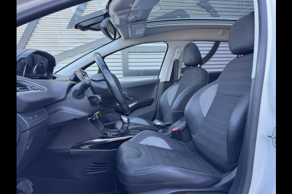 Peugeot 2008 1.2 PureTech Allure Navi|Pano|D-riem vv in 2025|Camera|Clima|Cruise|Carplay|N.A.P|Nieuwe APK bij Aflevering