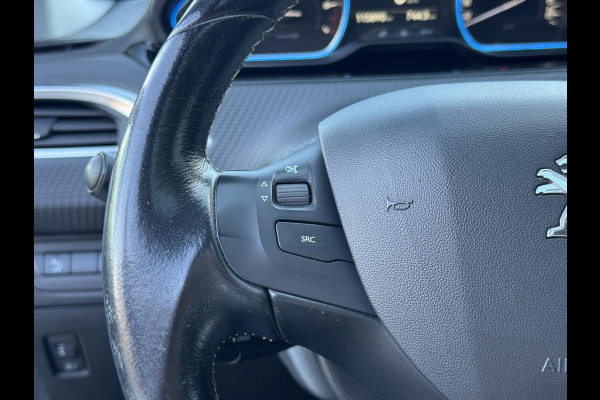 Peugeot 2008 1.2 PureTech Allure Navi|Pano|D-riem vv in 2025|Camera|Clima|Cruise|Carplay|N.A.P|Nieuwe APK bij Aflevering