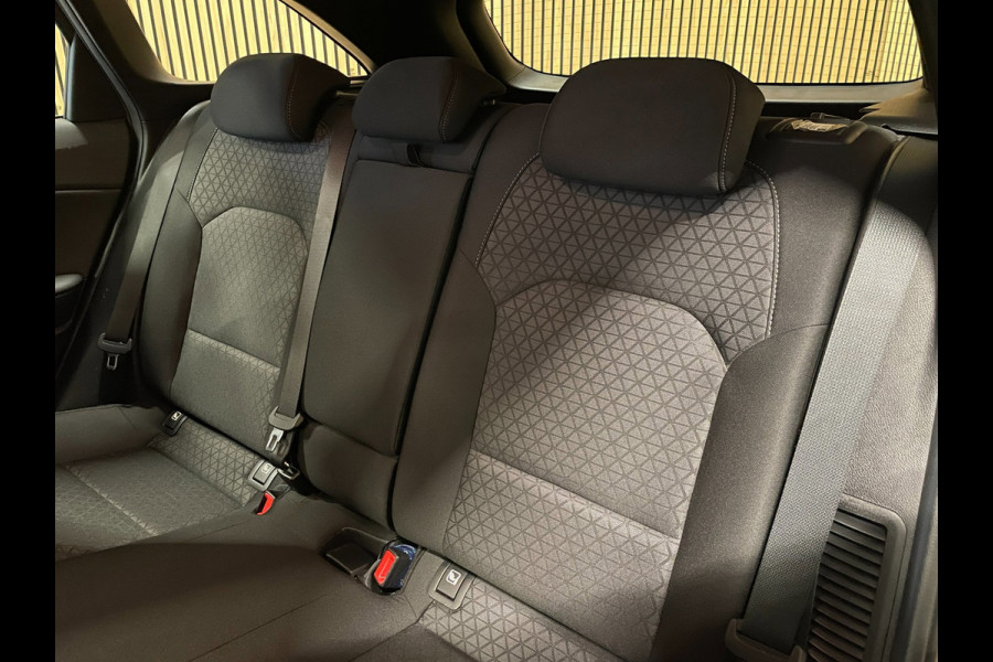 Kia Ceed Sportswagon 1.6 GDI PHEV DynamicLine|AFN. TREKHAAK|ACC|STOEL+STUURVERW|CARPLAY|CAMERA|CRUISE+CLIMA|INCL. BTW|1e EIGENAAR|