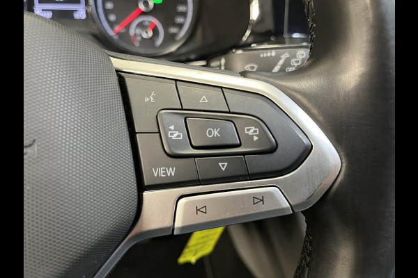 Volkswagen Transporter 2.0 TDI L2H1 Dubbele Cabine Highline Automaat Airco Cruise Control Apple Carplay/Android Auto Trekhaak Parkeersensoren
