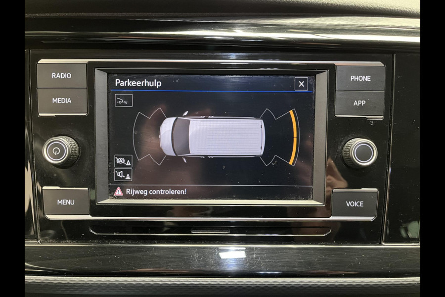 Volkswagen Transporter 2.0 TDI L2H1 Dubbele Cabine Highline Automaat Airco Cruise Control Apple Carplay/Android Auto Trekhaak Parkeersensoren
