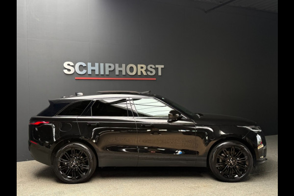 Land Rover Range Rover Velar P400e Panoramadak Camera 22 inch trekhaak Head-up