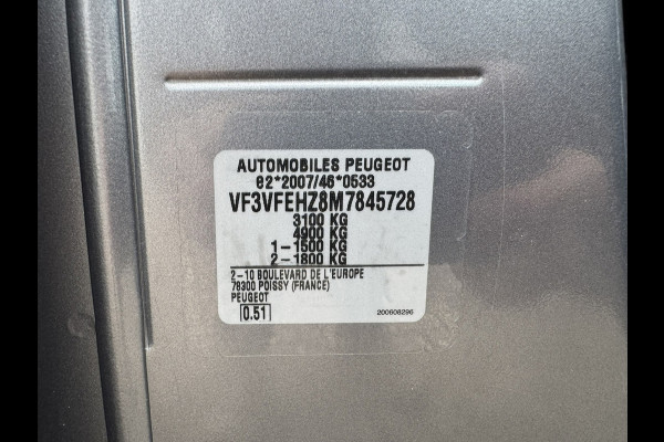 Peugeot Expert 2.0 BlueHDI 180 Long Sport MARGE Automaat Trekhaak Leder Camera CarPlay Navigatie Cruise
