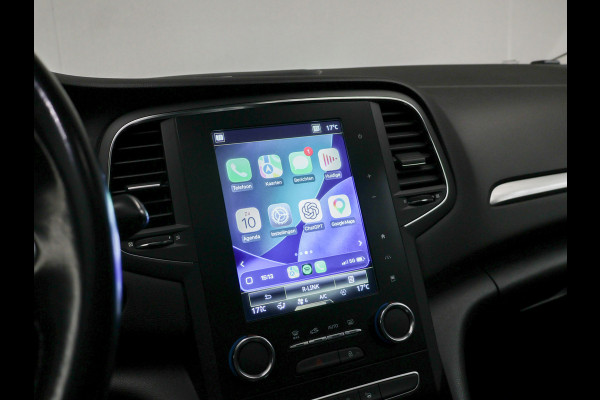 Renault Mégane Estate 1.3 TCe Bose (SCHUIFDAK,APPLE CARPLAY,NAVI,LEDER,SPORTSTOELEN,CAMERA,TREKHAAK,PDC,CRUISE,GETINT,NETTESTAAT)