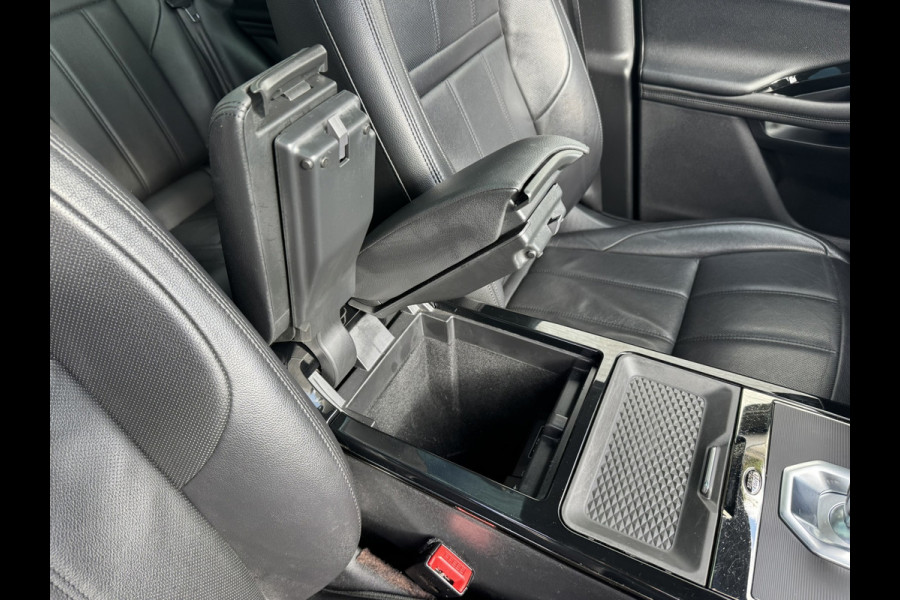 Land Rover Range Rover Evoque 2.0 P200 AWD R-Dynamic HSE 2x Memory Carplay Camera Panorama All season banden